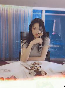 张馨予表姐爆料视频合集,揭秘娱乐圈不为人知的一面 第2张 张馨予表姐爆料视频合集,揭秘娱乐圈不为人知的一面 第2张